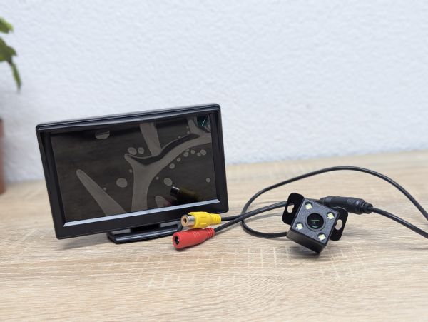 Новий Автомобільний TFT LCD монітор для системи безпеки з камерою
