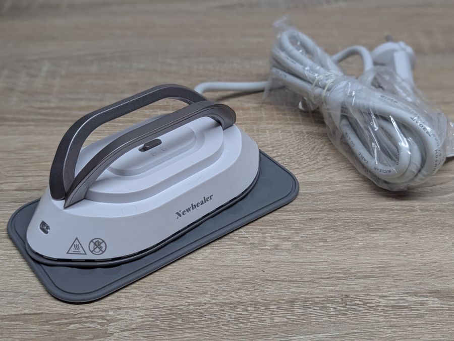 Новий Дорожня міні-праска Newbealer Travel Buddy NB 301