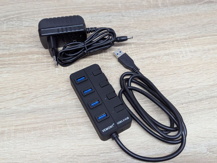 Новий 4-портовий USB 3.0 хаб VEMONT