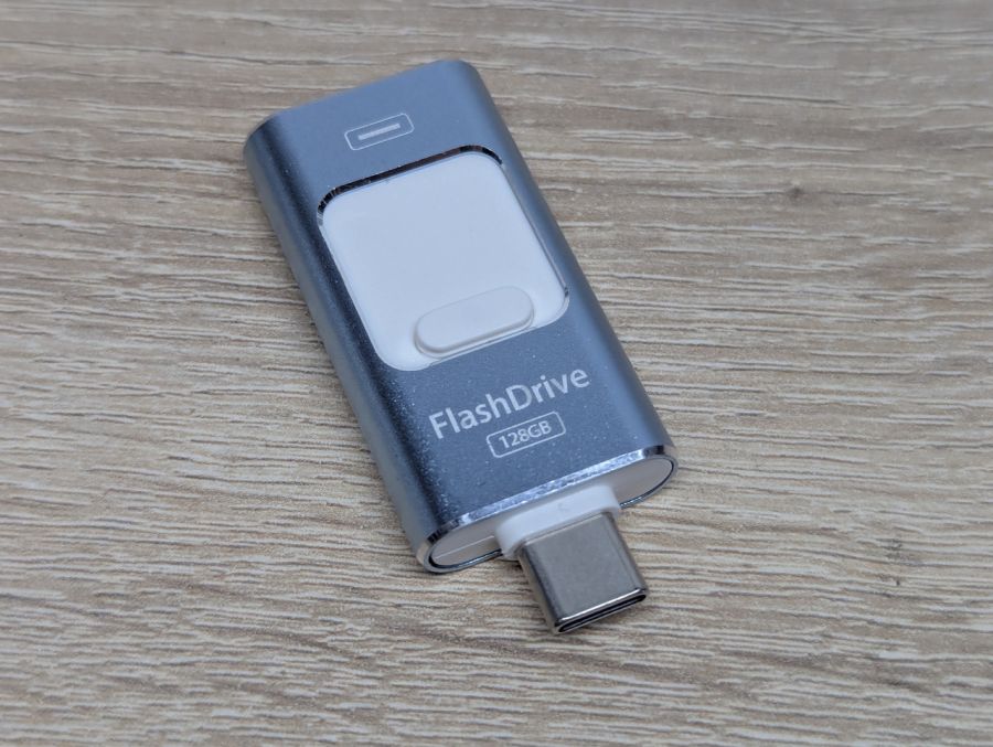 Новий USB-накопичувач Rospe 128Gb