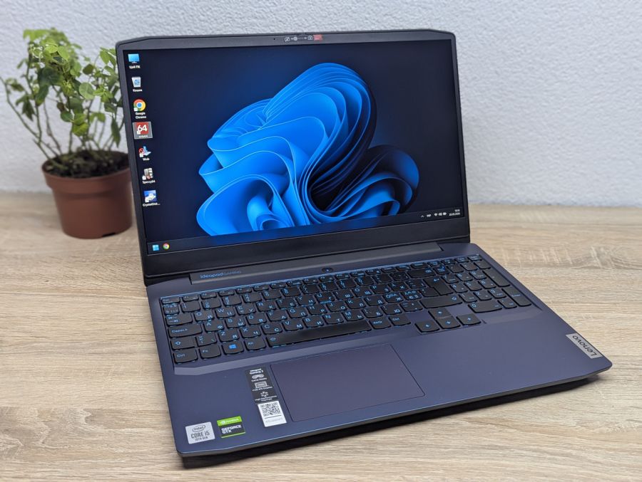 Ноутбук Б/В Lenovo IdeaPad Gaming 3 15IMH05, Intel Core i5-10300H, DDR4 16 GB, SSD 512GB + SSD 512GB, NVIDIA GeForce GTX 1650 4Gb, 15" Full HD