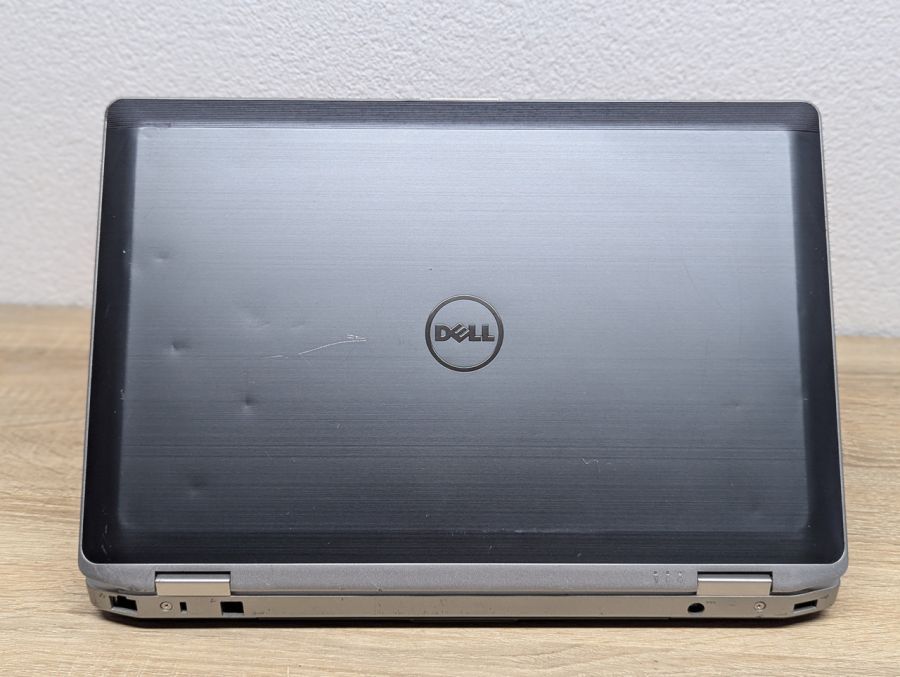 Ноутбук Б/В Dell Latitude E6530, Intel Core i7-3720QM, DDR3 8 GB, SSD 256GB, NVIDIA NVS 5200M 1Gb, 15.6" Full HD