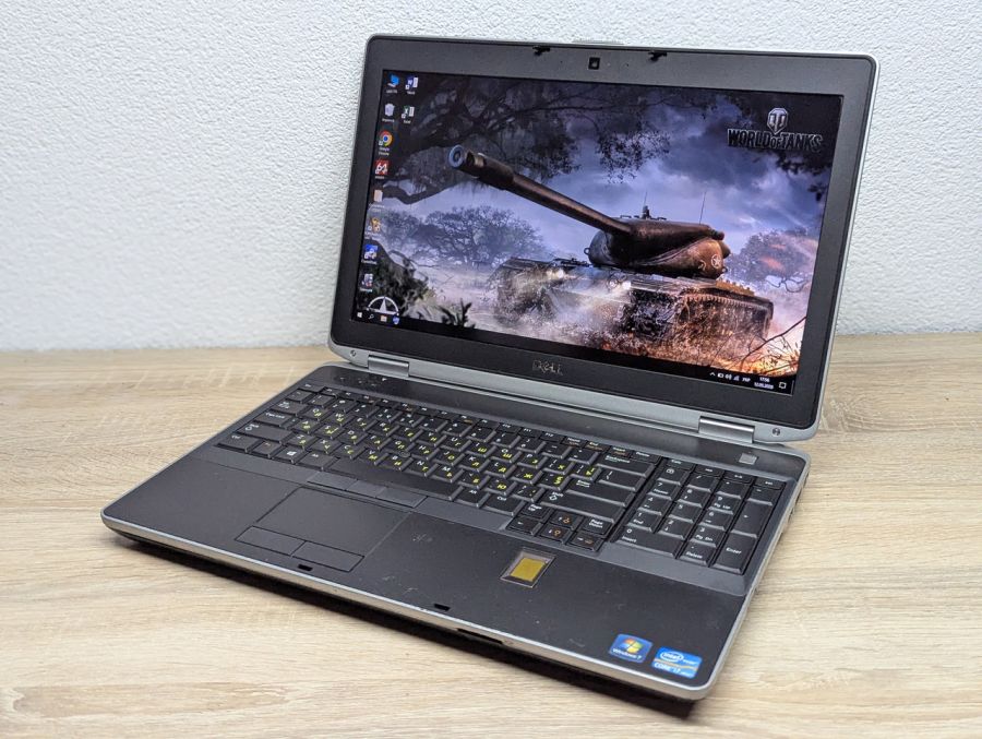 Ноутбук Б/В Dell Latitude E6530, Intel Core i7-3720QM, DDR3 8 GB, SSD 256GB, NVIDIA NVS 5200M 1Gb, 15.6" Full HD