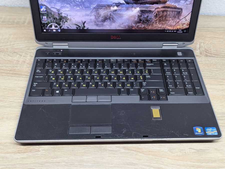 Ноутбук Б/В Dell Latitude E6530, Intel Core i7-3720QM, DDR3 8 GB, SSD 256GB, NVIDIA NVS 5200M 1Gb, 15.6" Full HD