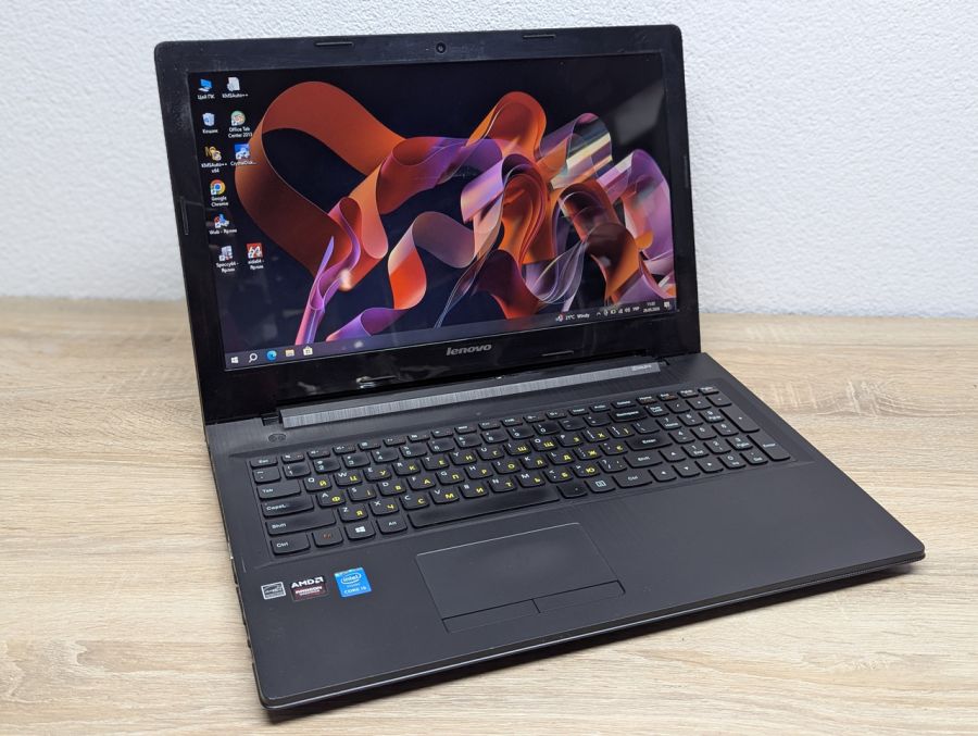 Ноутбук Б/В Lenovo G50-80, Intel Core i5-5200U, DDR3 8 GB, SSD 256GB, AMD Radeon R5 M330 2Gb, 15.6"
