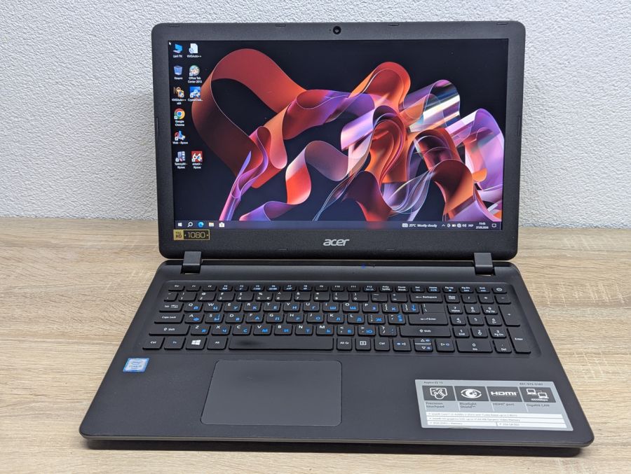 Ноутбук Б/В Acer Aspire ES1-572, Intel Core i5-6200U, DDR3 8GB, SSD 256GB, 15.6" Full HD