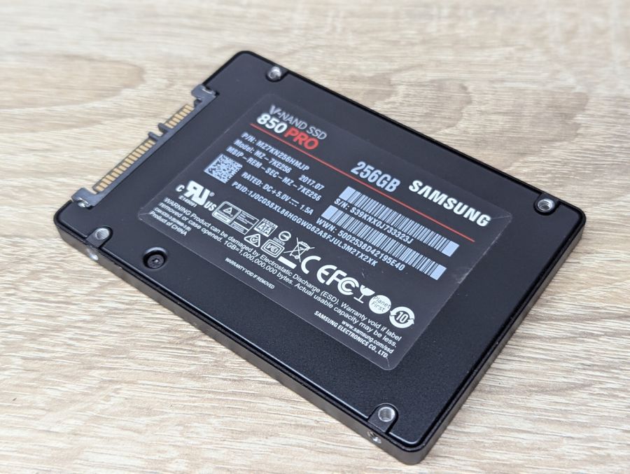 Б/В SSD Samsung 850 PRO 256 ГБ 2.5"