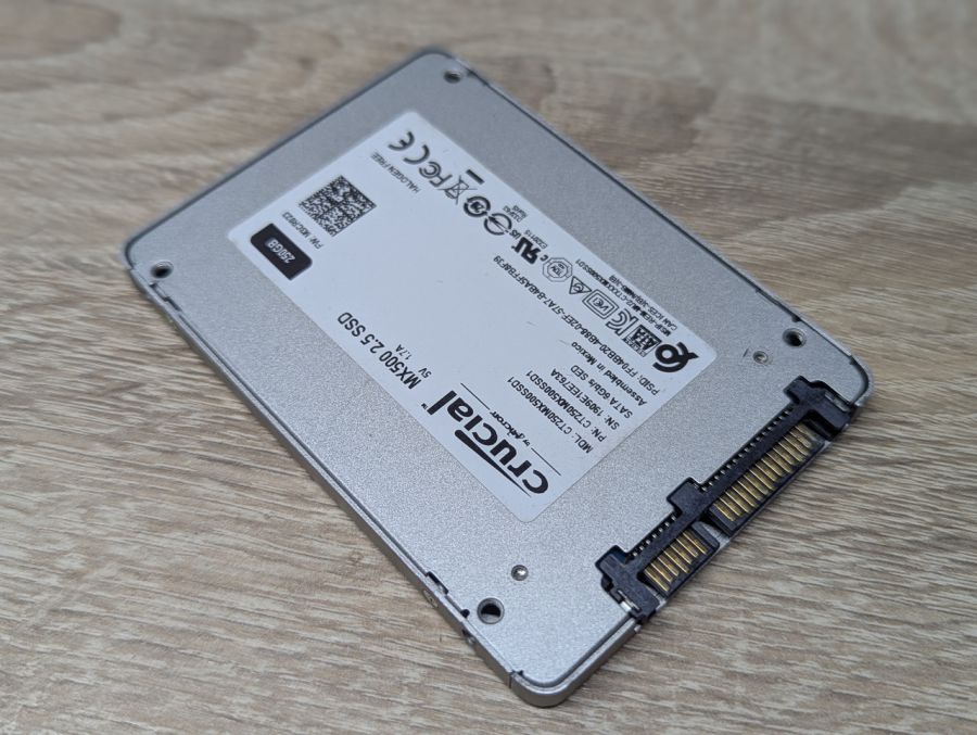 Б/В SSD Crucial MX500 2.5 250GB 2.5"