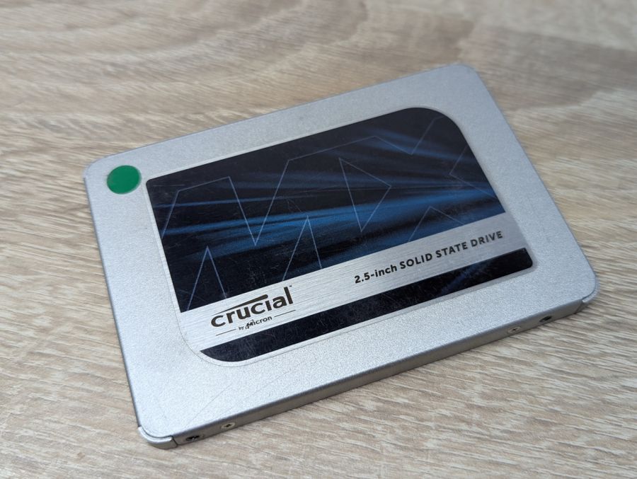 Б/В SSD Crucial MX500 2.5 250GB 2.5"