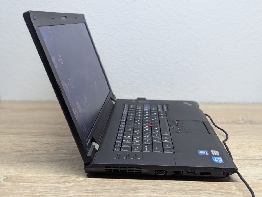 Ноутбук Б/В Lenovo L520, Intel Core i3-2330M, DDR3 8 GB, SSD 128GB, 15.6" HD