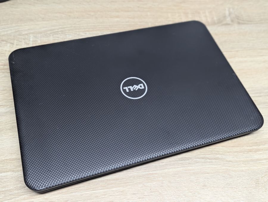 Ноутбук Б/В Dell Inspiron 3537, Intel Core i5-4200U, DDR3 8 GB, SSD 128GB, 15.6" HD
