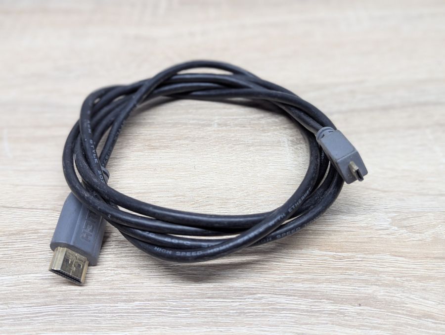 Б/В Кабель HDMI-mini HDMI 1,5м