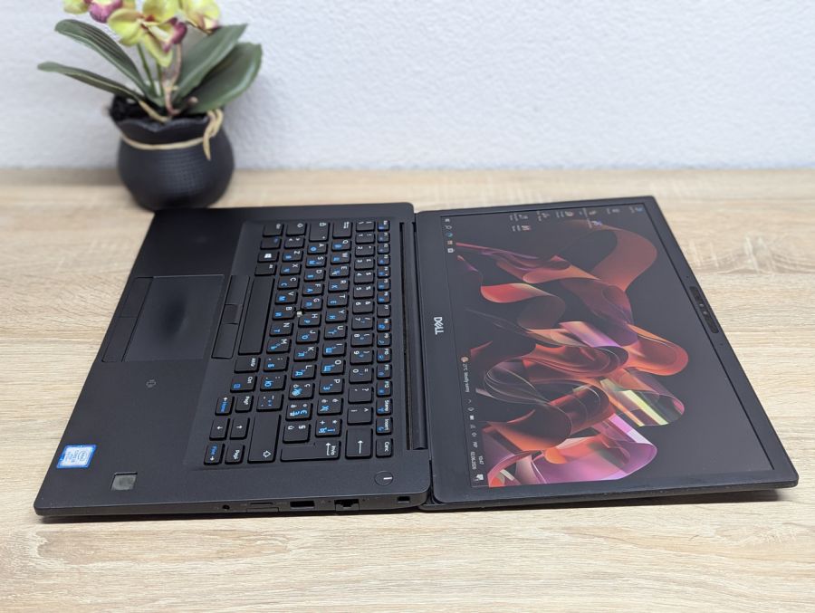 Ноутбук Б/В Dell Latitude 7490, Intel Core i5-8350U, DDR4 16 GB, SSD 256GB, 14" Full HD Сенсор