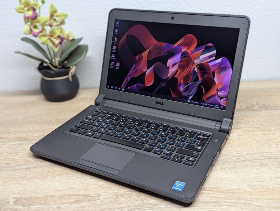 Ноутбук Б/В Dell Latitude 3340, Intel Core i5-4210U, DDR3 8 GB, SSD 128GB, 13.3" HD