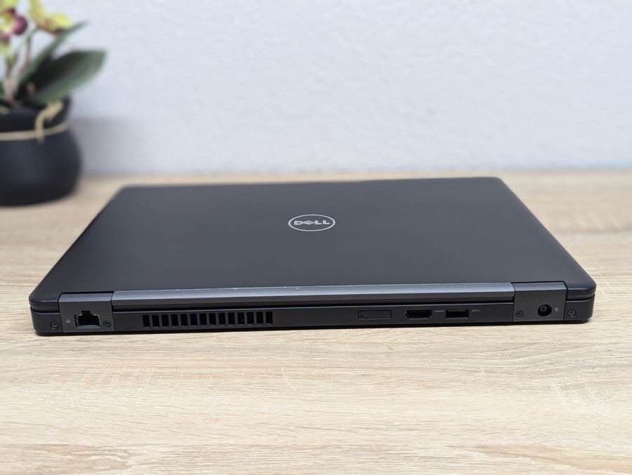 Ноутбук Б/В Dell Latitude 5480, Intel Core i5-6300U, DDR4 8 GB, SSD 128GB, 14" Full HD