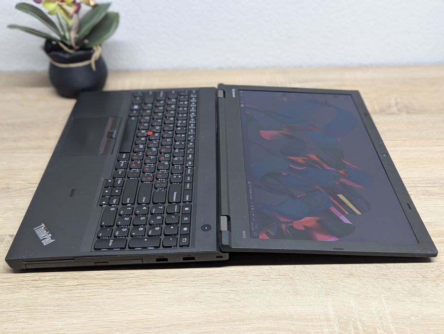 Ноутбук Б/В Lenovo W541, Intel Core i7-4710MQ, DDR3 8 GB, SSD 128GB, NVIDIA Quadro K1100M 2Gb, 15.6" Full HD