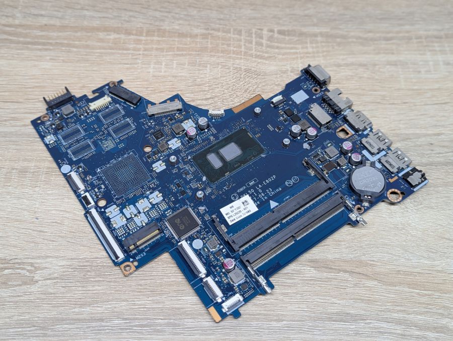 Б/В Материнська плата для ноутбуків HP 250 G6,HP 15-BS,Intel Core i3-7020U
