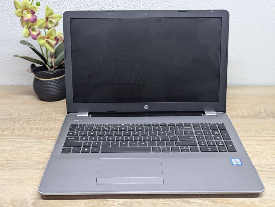 Б/В Ноутбук HP 250 G6 на розбір I3-6006U