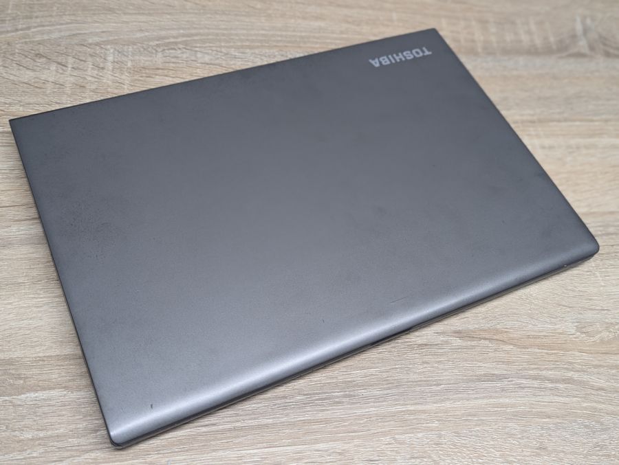 Ноутбук Б/В Toshiba Tecra Z40T-C, Intel Core i5-6300U, DDR3 8 GB, SSD 128GB, 14" Full HD Сенсор