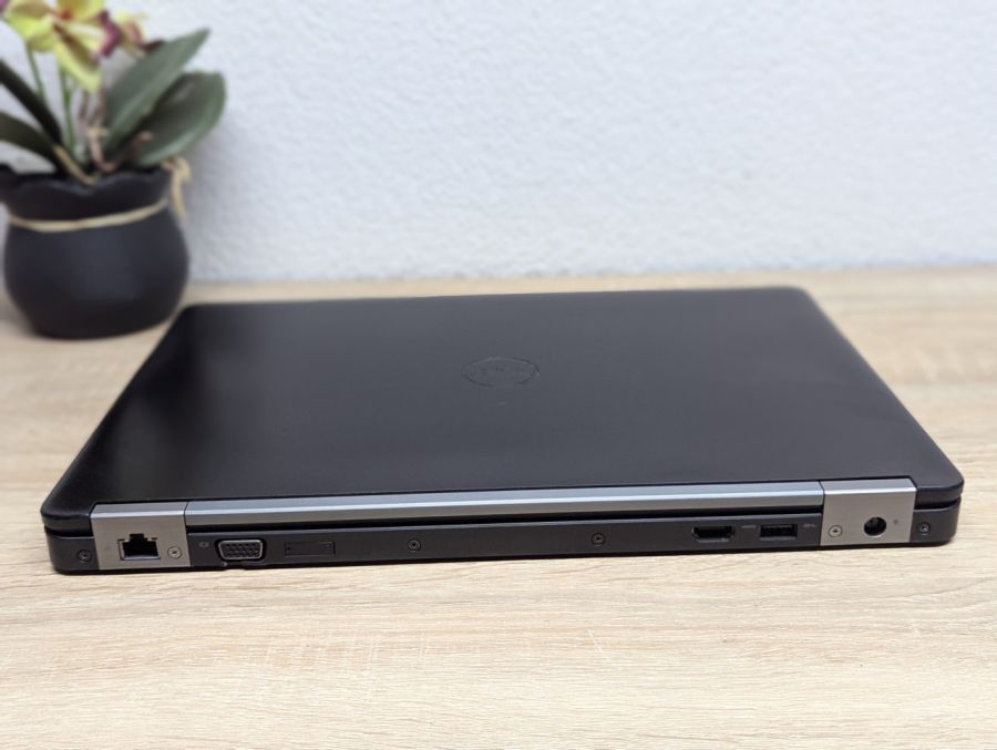 Ноутбук Б/В Dell Latitude E5470, Intel Core i5-6300U, DDR4 16 GB, SSD 256GB, 14" Full HD