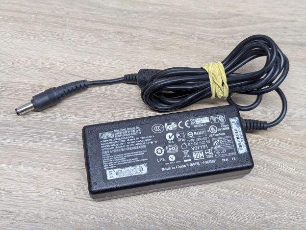 Б/В Блок живлення APD NB-65B19 65W 19V 3.42А 5.5x2.5мм [ProductHub SKU NB-65B19]