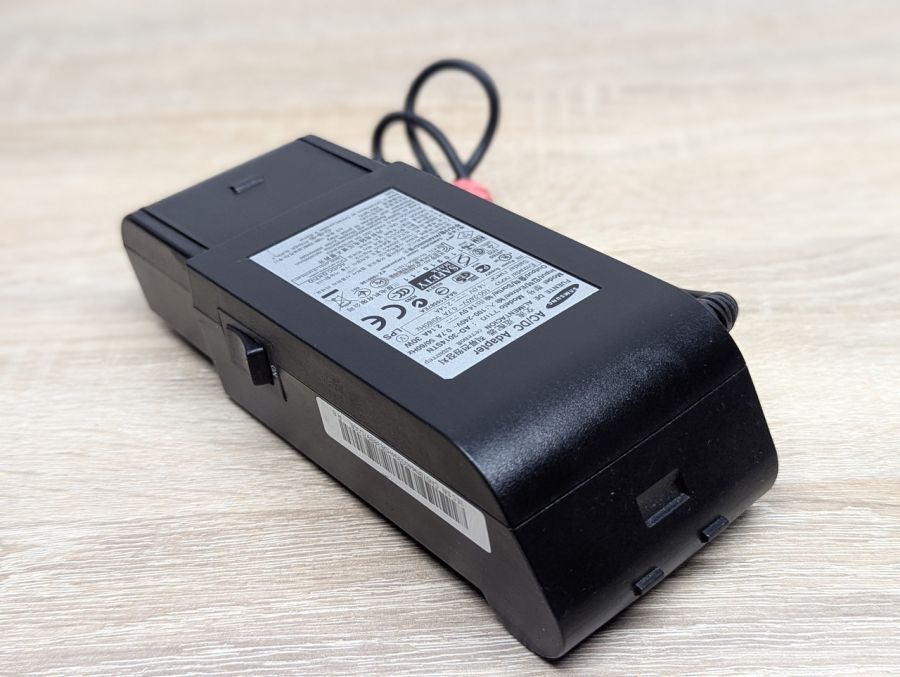 Б/В Блок живлення Samsung AD-3014STN для моніторів 30 Вт 14V 2.14A 6.5x4.4