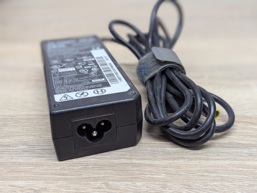 Б/В Блок живлення IBM\Lenovo 90W, 20 В, 4.5 А, 7.9х5.5 мм