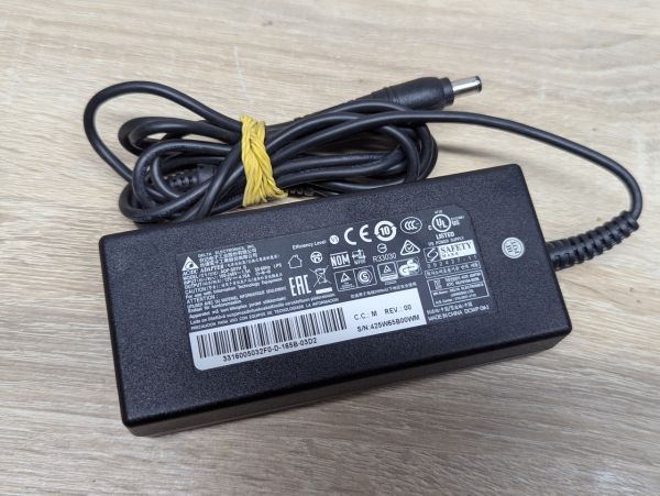 Б/В Блок живлення Delta Electronics ADP-50YH B,50 Вт,12 В,4.16 А,5.5x2.1мм