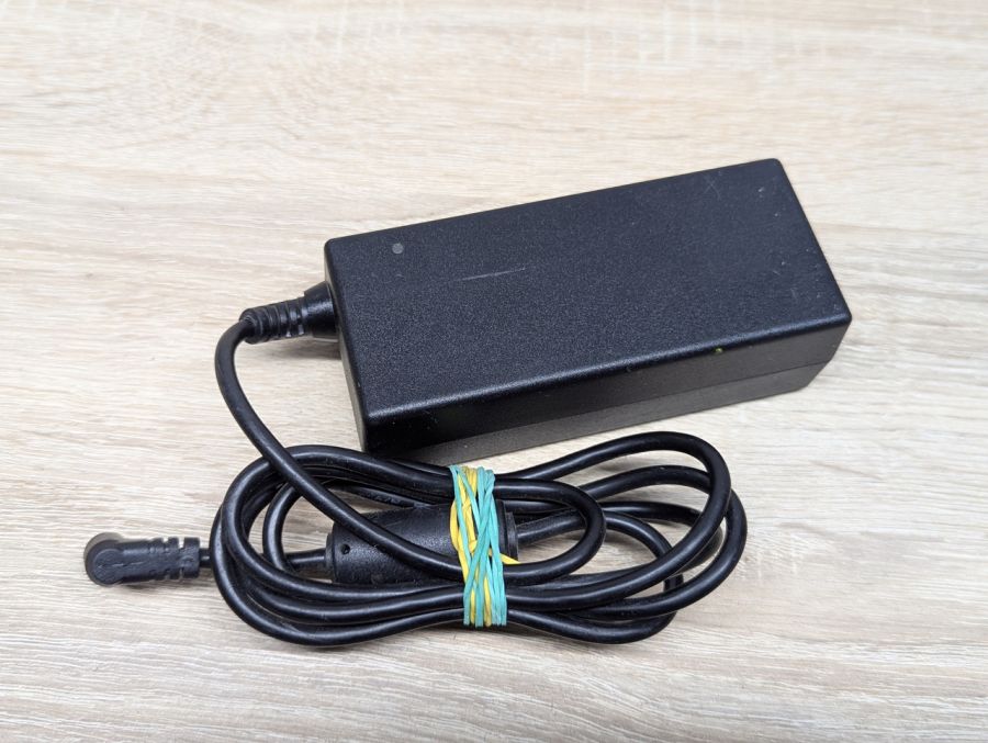 Б/В Блок живлення EDAC Power Electronics EA10681U-120, 72 Вт,12 В ,6A, 5.5 x 2.5 мм