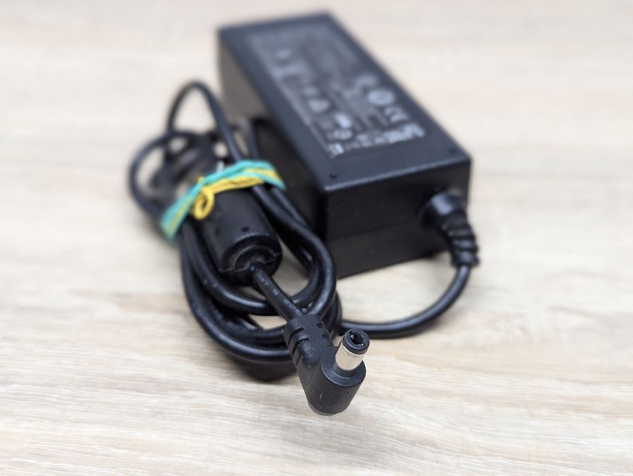 Б/В Блок живлення EDAC Power Electronics EA10681U-120, 72 Вт,12 В ,6A, 5.5 x 2.5 мм