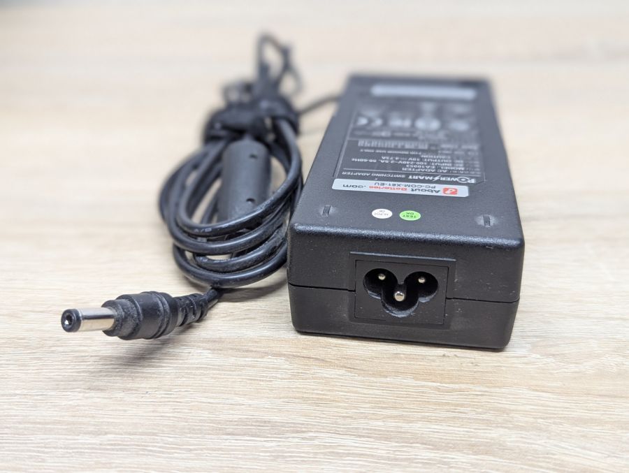 Б/В Блок живлення PowerMart EA10953,90 Вт,19 В, 4.73 А,5.5 х 2.5 мм