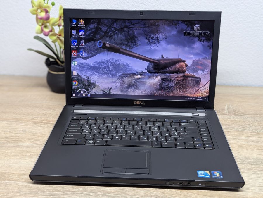 Ноутбук Б/В Dell Vostro 3500, Intel Core i3-370M, DDR3 8GB, SSD 128GB, 15.6" HD