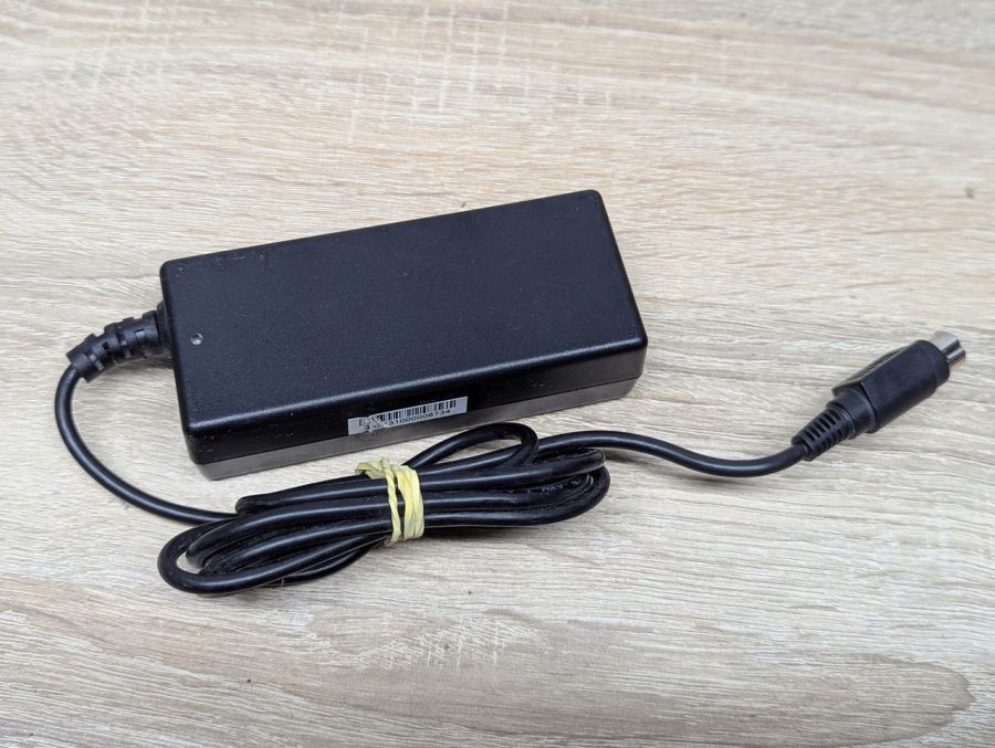 Б/В Блок живлення Powertron PA1065-050T2B650,5 В, 6.5 А,32.5 Вт,4-Pin DIN