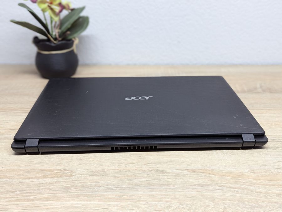 Ноутбук Б/В Acer Aspire 3 A315-51, Intel Core i3-8130U, DDR4 12 GB, SSD 256GB, 15.6" Full HD