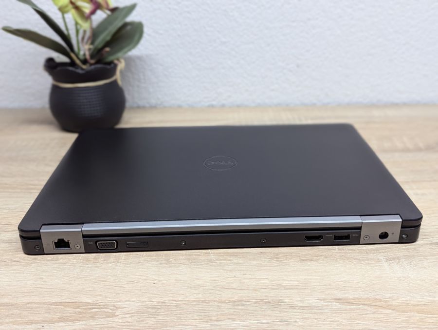Ноутбук Б/В Dell Latitude E5470, Intel Core i5-6300U, DDR4 8 GB, SSD 256GB, 14" Full HD