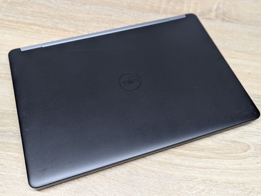 Ноутбук Б/В Dell Latitude E5470, Intel Core i5-6440HQ, DDR4 8 GB, SSD 256GB, 14" Full HD