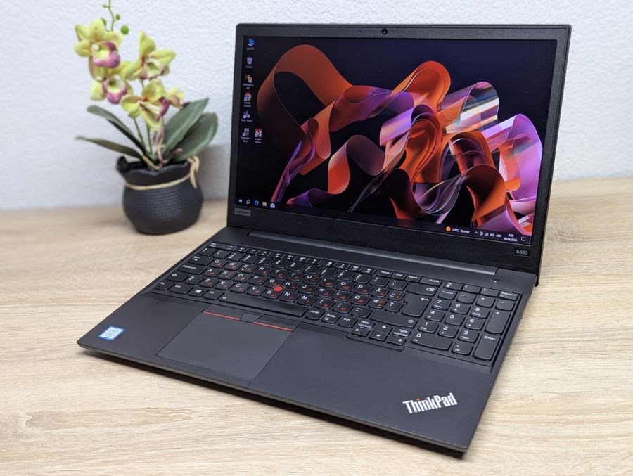 Ноутбук Б/В Lenovo ThinkPad E580, Intel Core i3-8130U, DDR4 16 GB, SSD 512GB, 15.6" Full HD