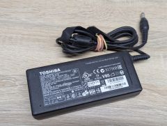 Блок живлення Toshiba 90 Вт,19 В,4.74 А,5.5x2.5 мм Б/В