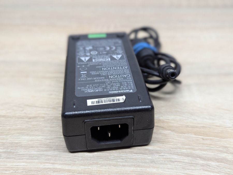 Б/В Блок живлення Panasonic TAZ4CD0812H,12 В,2.5 А,30 Вт,6.3x3.0мм
