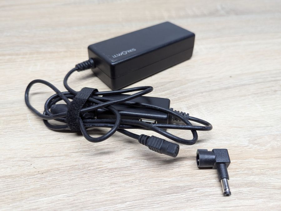 Б/В Адаптер живлення It Works LPS65, 65W, 19.5V,3.33A,4.2x2.0мм