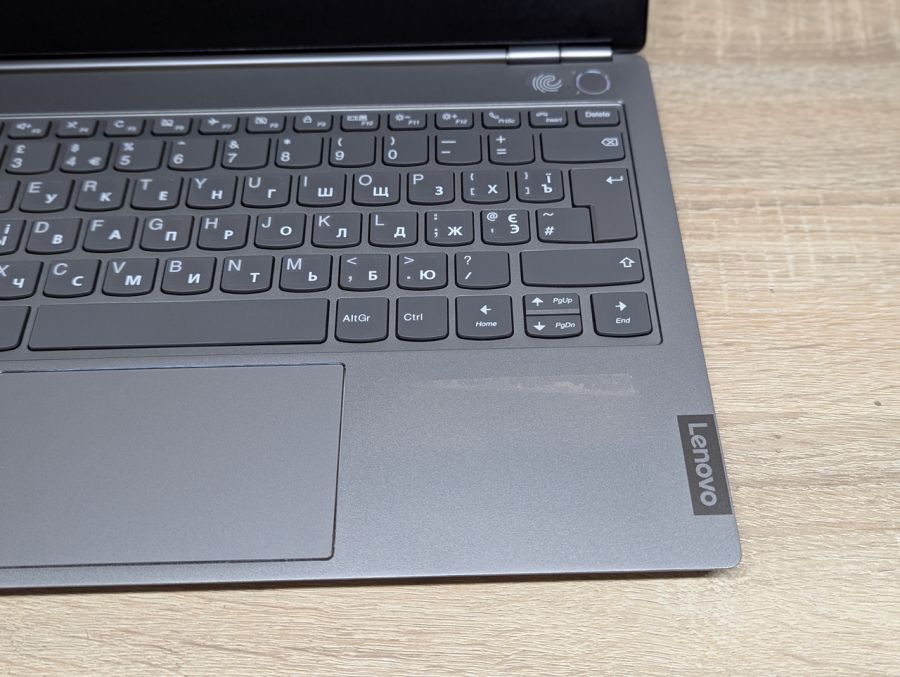 Ноутбук Б/В Lenovo ThinkBook 13S-IWL, Intel Core i5-8265U, DDR4 8 GB, SSD 256GB, 13" Full HD