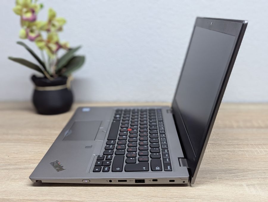Ноутбук Б/В Lenovo ThinkPad L390, Intel Core i3-8145U, DDR4, SSD 256GB, 13" Full HD