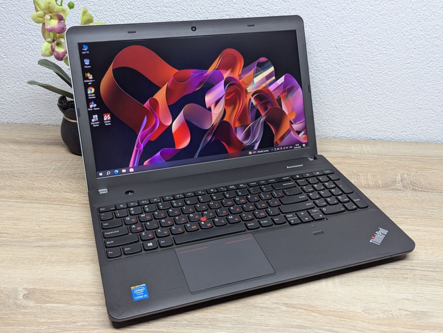 Ноутбук Б/В Lenovo E540, Intel Core i5-4210M, DDR3 8 GB, SSD 128GB, 15.6" HD