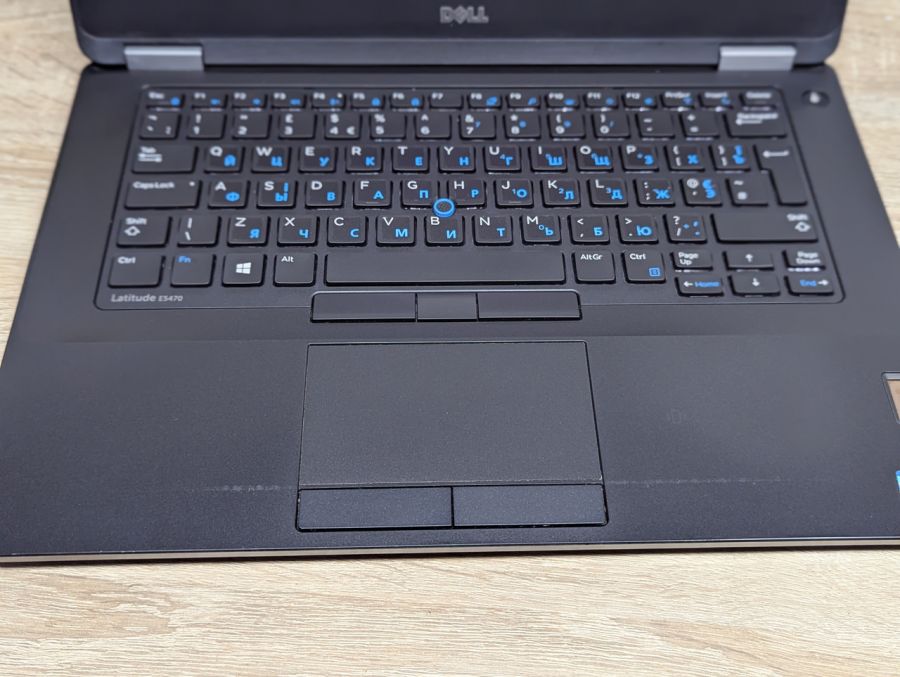 Ноутбук Б/В Dell Latitude E5470, Intel Core i7-6600U, DDR4 8 GB, SSD 256GB, AMD Radeon R7 M360 2Gb, 14" Full HD