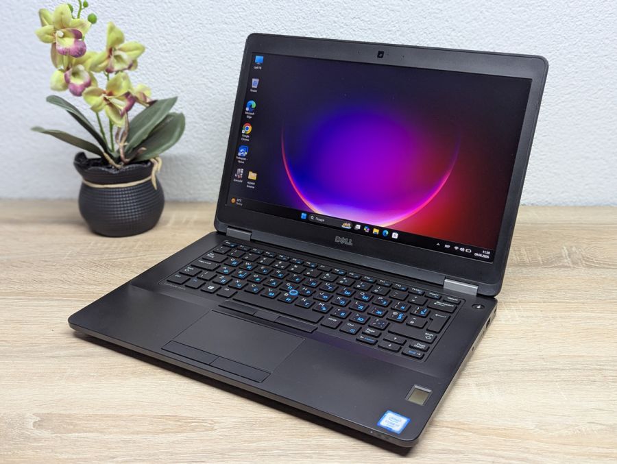 Ноутбук Б/В Dell Latitude E5470, Intel Core i7-6600U, DDR4 8 GB, SSD 256GB, AMD Radeon R7 M360 2Gb, 14" Full HD