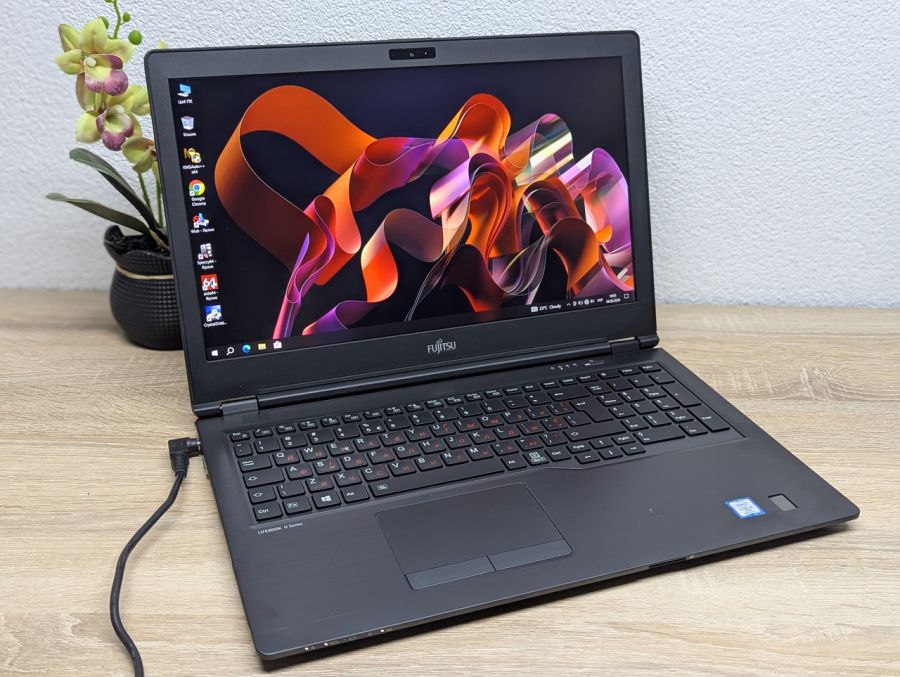 Ноутбук Б/В Fujitsu U759, Intel Core i5-8665U, DDR4 8 GB, SSD 512GB, 15.6" Full HD