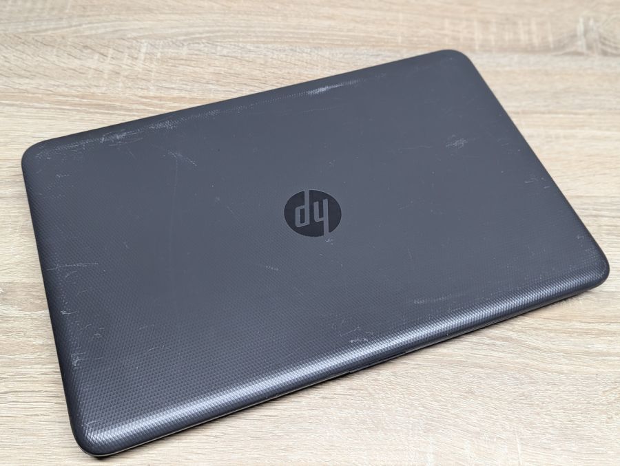 Ноутбук Б/В HP 250 G4, Intel Core i3-4005U, DDR3 8 GB, SSD 128GB, 15.6" HD