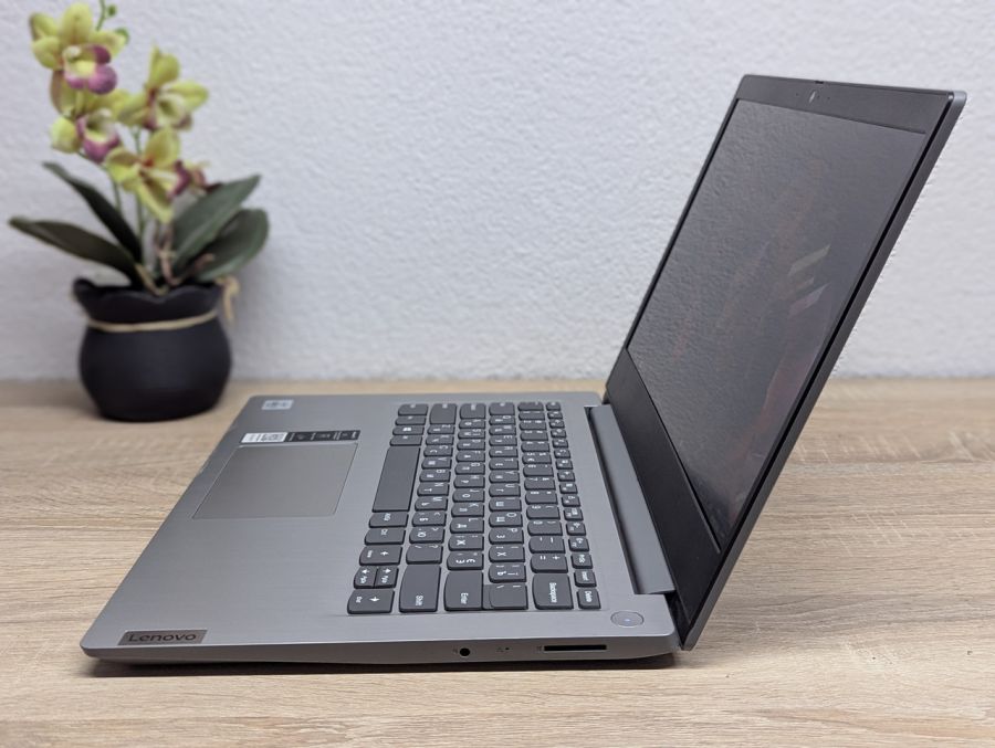 Ноутбук Б/В Lenovo IdeaPad 3-14IIL05, Intel Core i5-1035G7, DDR4 4 GB, SSD 256GB, 14" Full HD [ProductHub SKU L608]