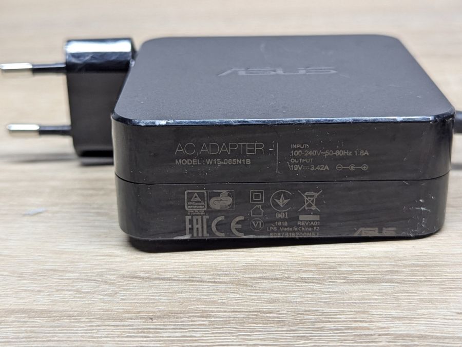 Б/В Блок живлення Asus W15-065N1B,65 Вт,19 В,3.42 А, 5.5 x 2.5 мм
