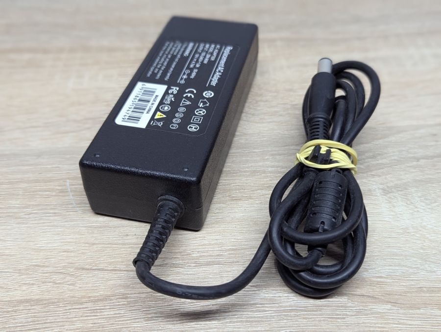 Б/В Блок живлення для ноутбуків HP,90W,19V,4.74A,7.4 x 5.0 мм з голкою